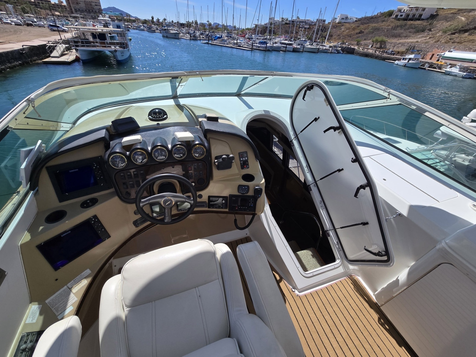 Marlin Monroe 57ft Carver Yacht For Sale