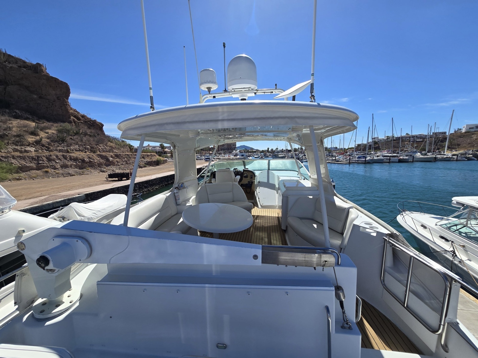 Marlin Monroe 57ft Carver Yacht For Sale