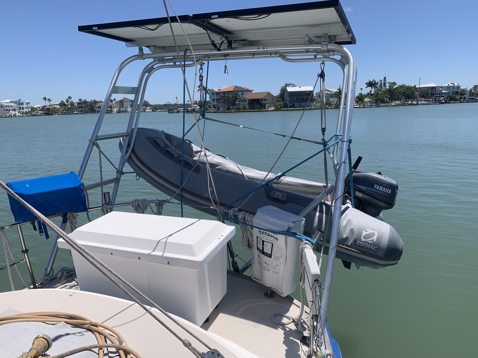 One Love 41ft Catalina Morgan Yacht For Sale