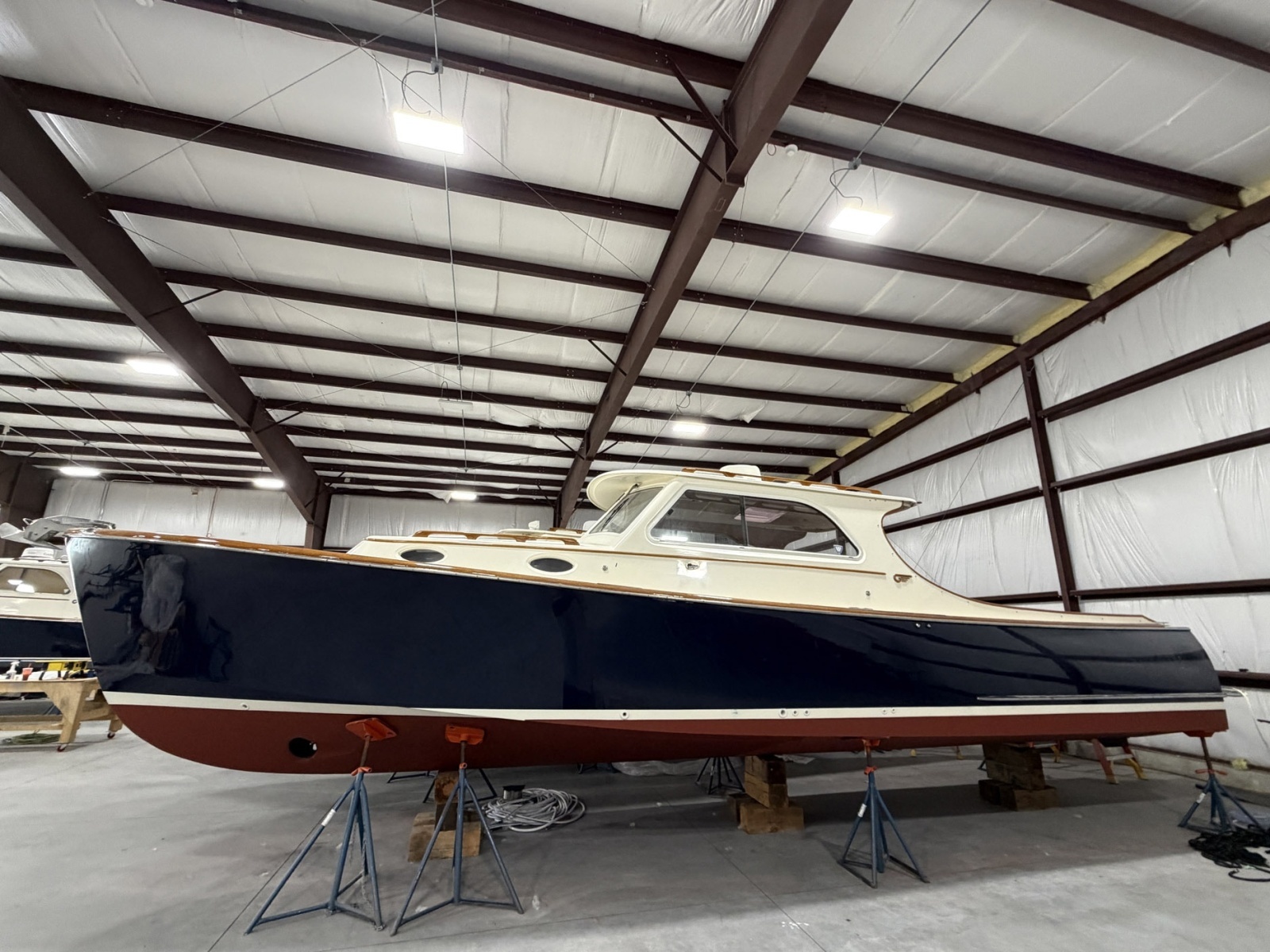 2003 Hinckley 36 EP