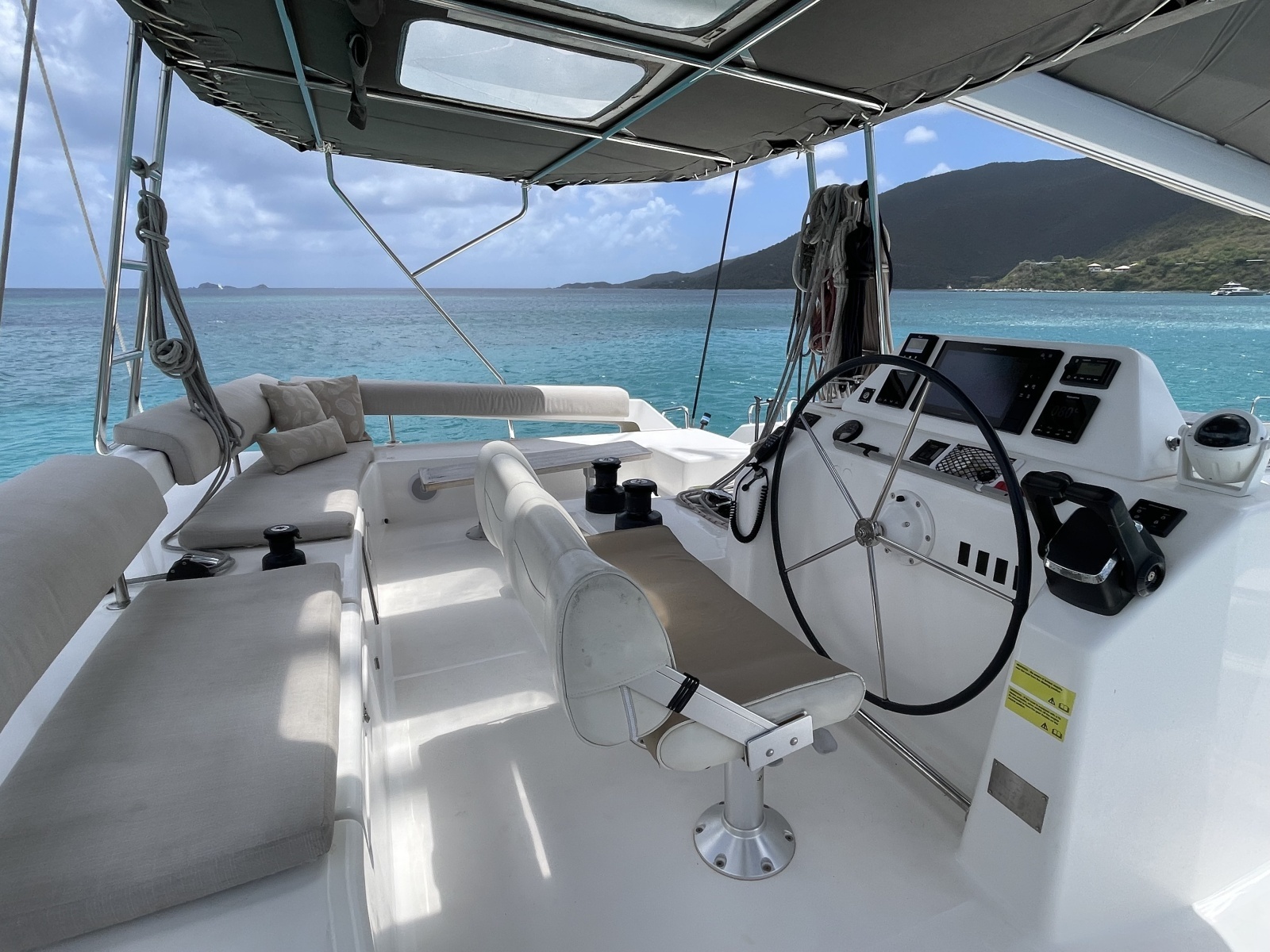 2021 Dufour 48