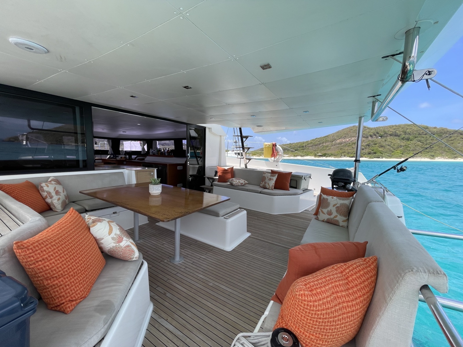 Aquanimity Yacht Photos Pics 