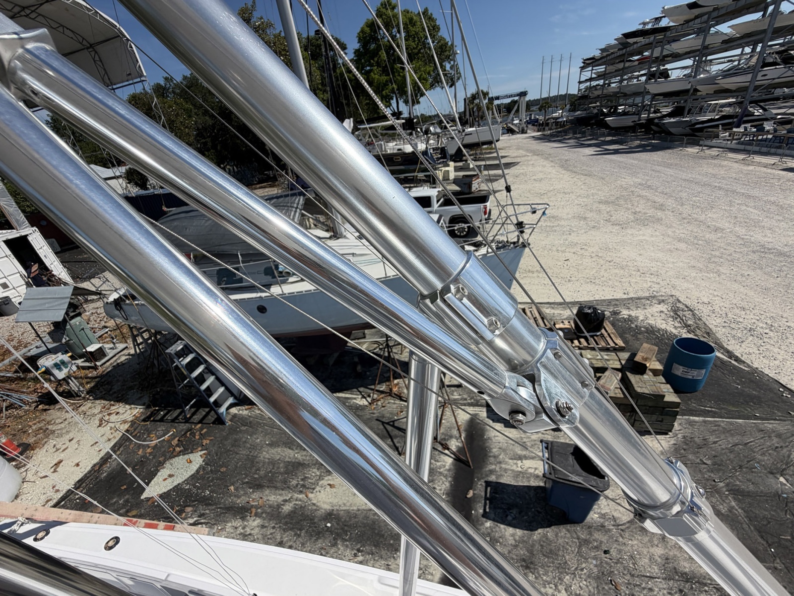 1977 Bertram 31 Flybridge