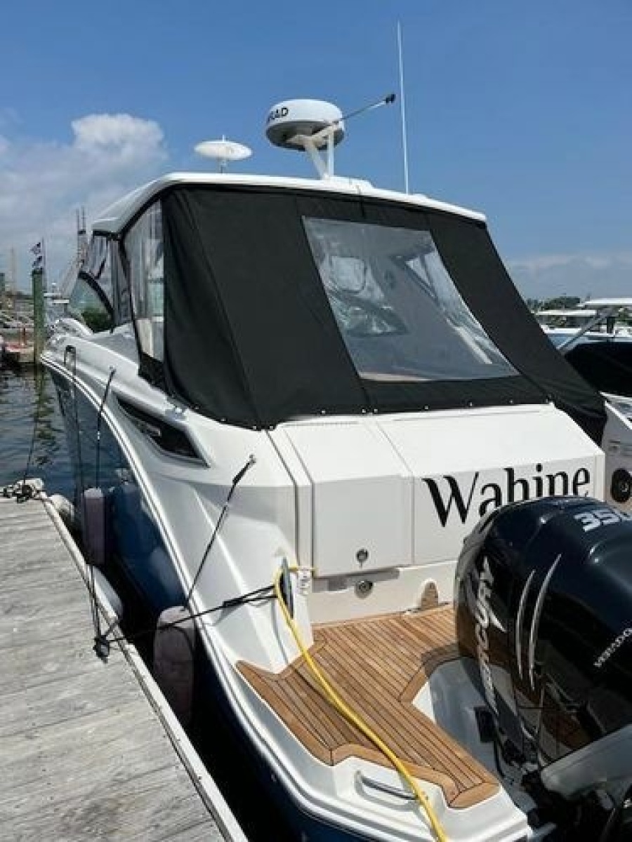 32ft Sea Ray Yacht For Sale