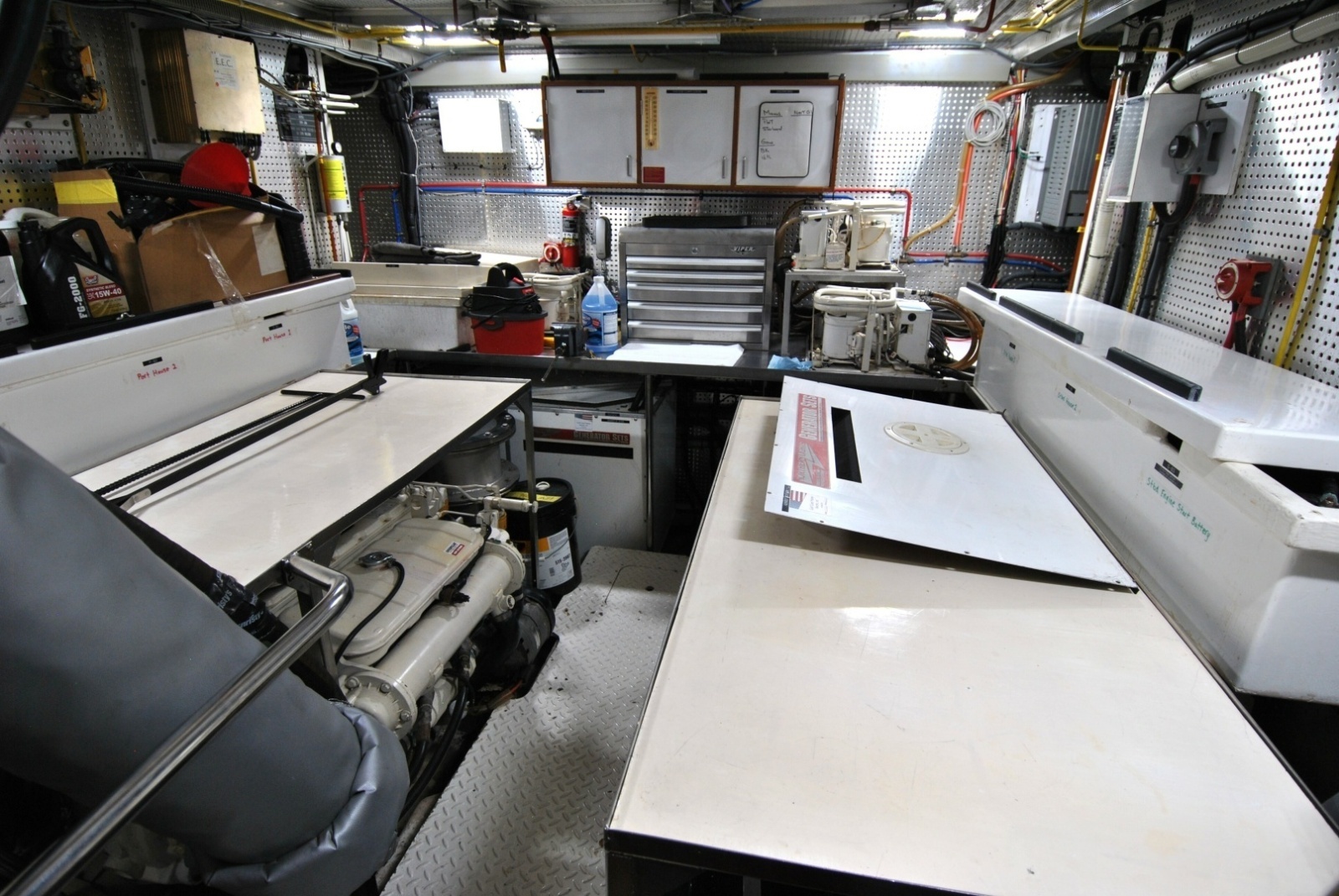 2002 Grand Alaskan Raised Pilothouse photo 38