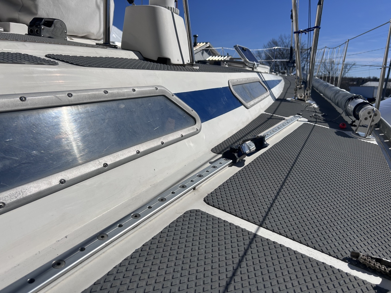 Coolabah 42ft Swan Yacht For Sale