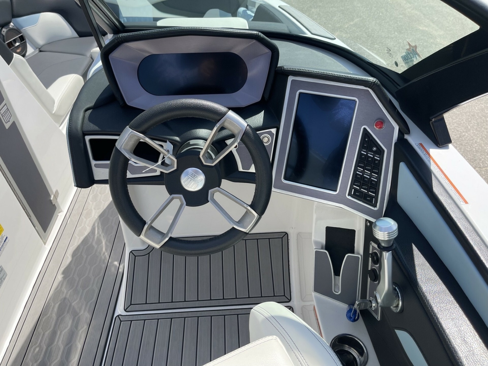 Mastercraft XT24 24ft Mastercraft Yacht For Sale
