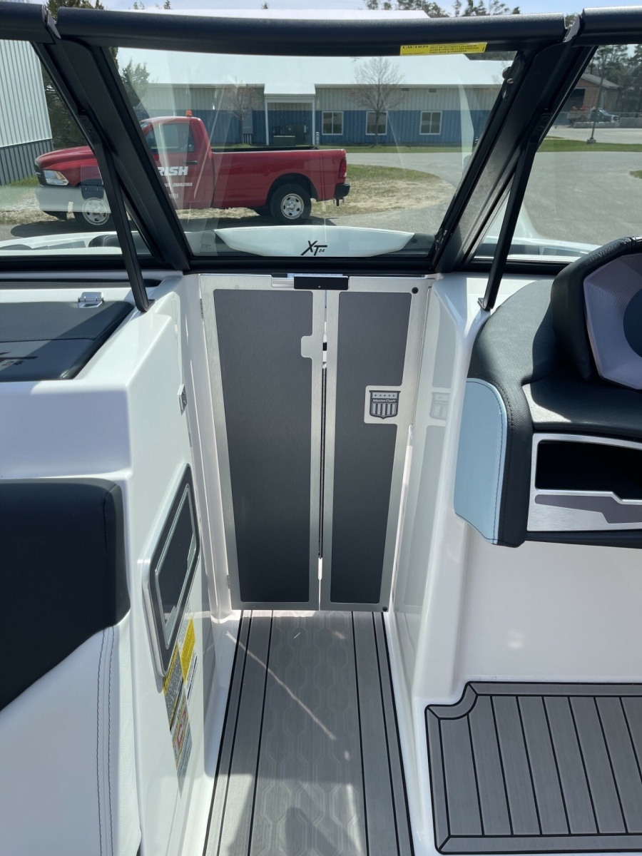Mastercraft XT24 24ft Mastercraft Yacht For Sale