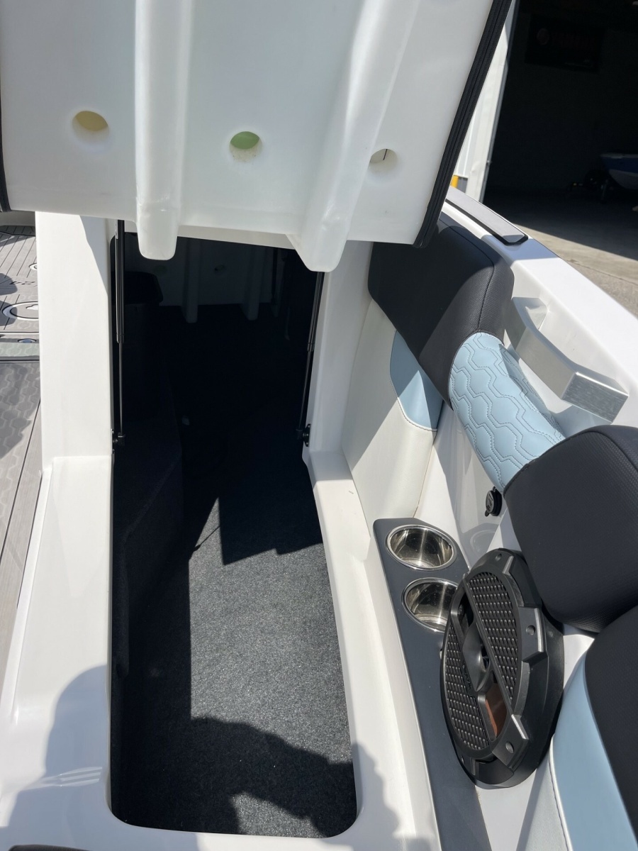 Mastercraft XT24 24ft Mastercraft Yacht For Sale