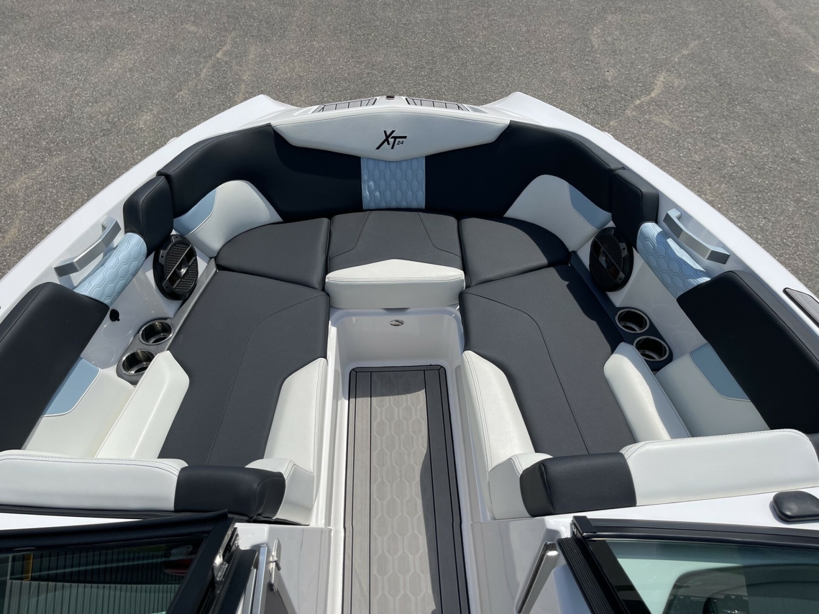 Mastercraft XT24 24ft Mastercraft Yacht For Sale