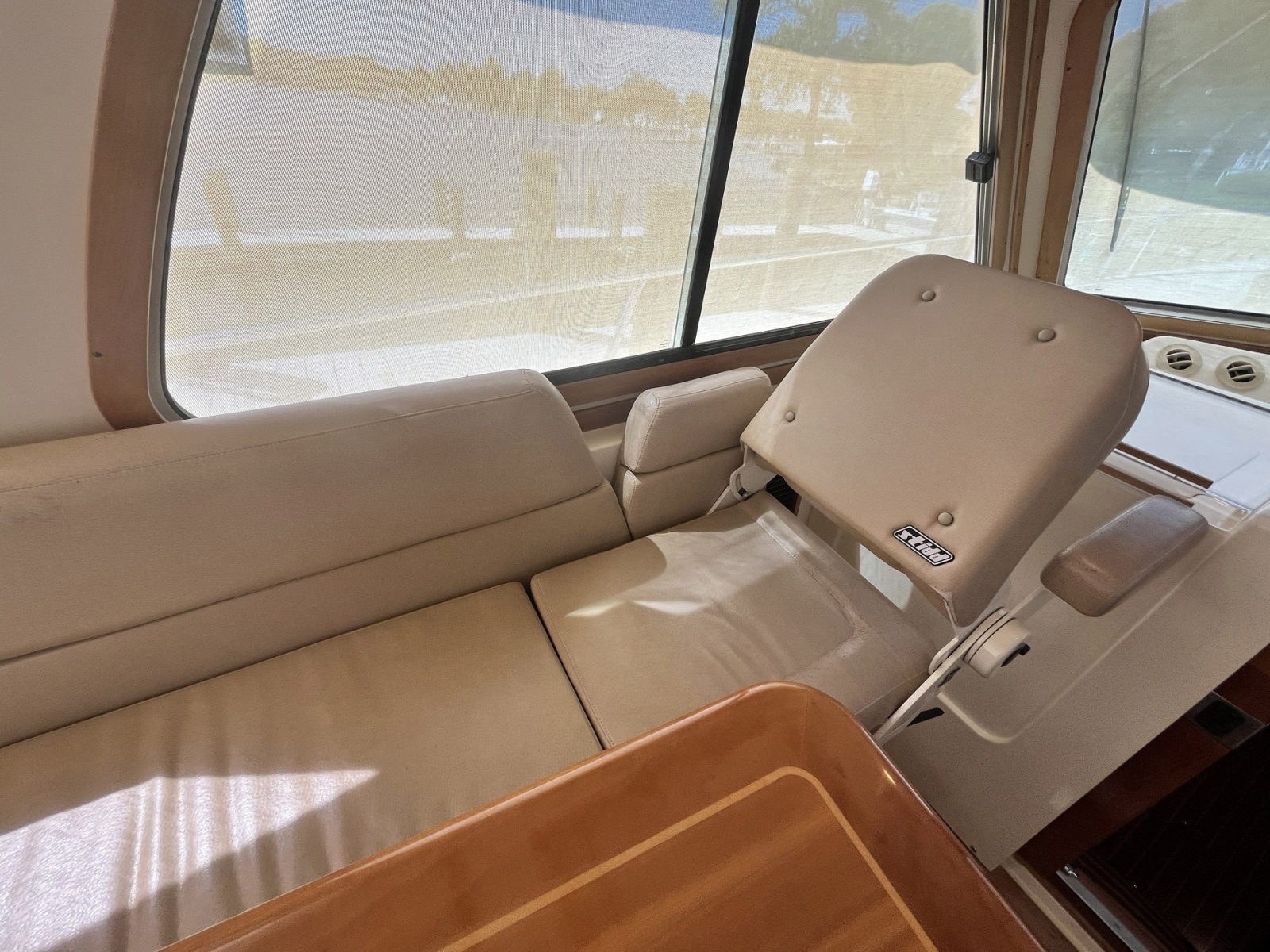 2007 Sabre 34 Express