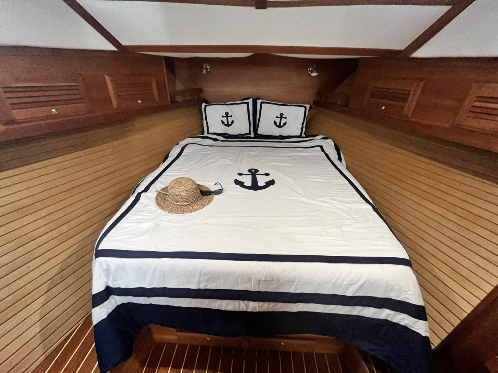 2007 Sabre 34 Express