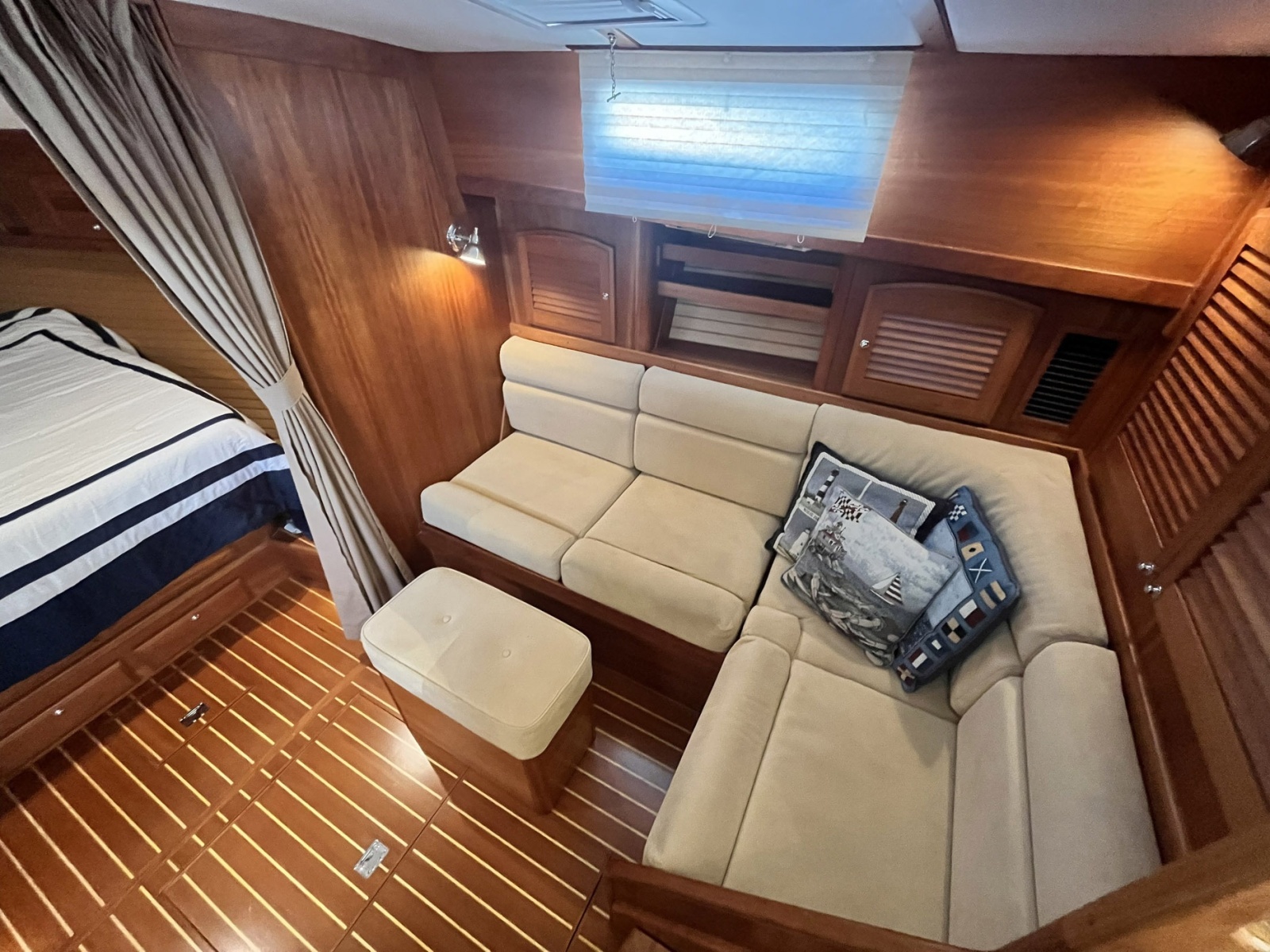 2007 Sabre 34 Express