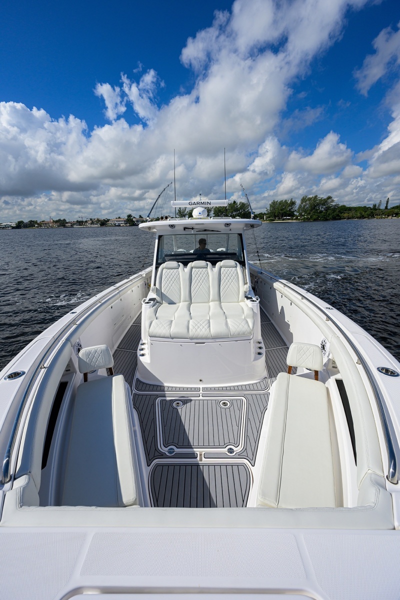 2024 Everglades 455 Center Console