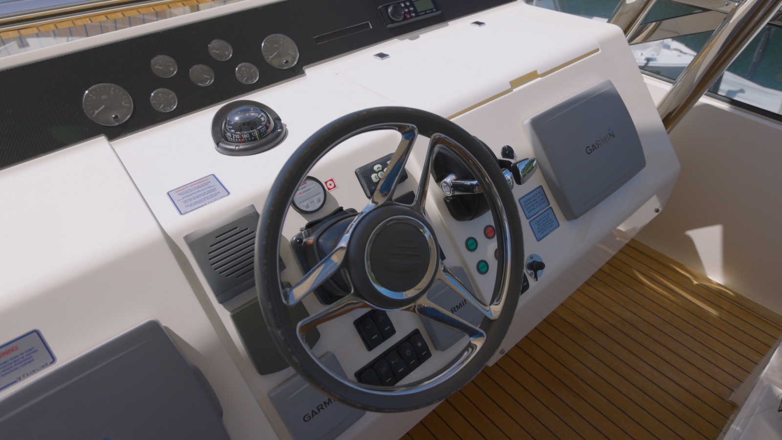2014 Pre Owned 78 Fairline.00_00_35_16.Still002