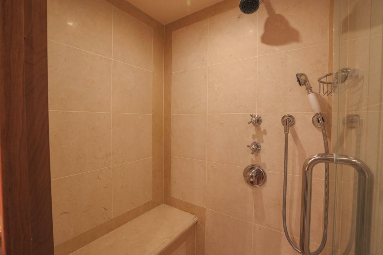 Master Large Shower