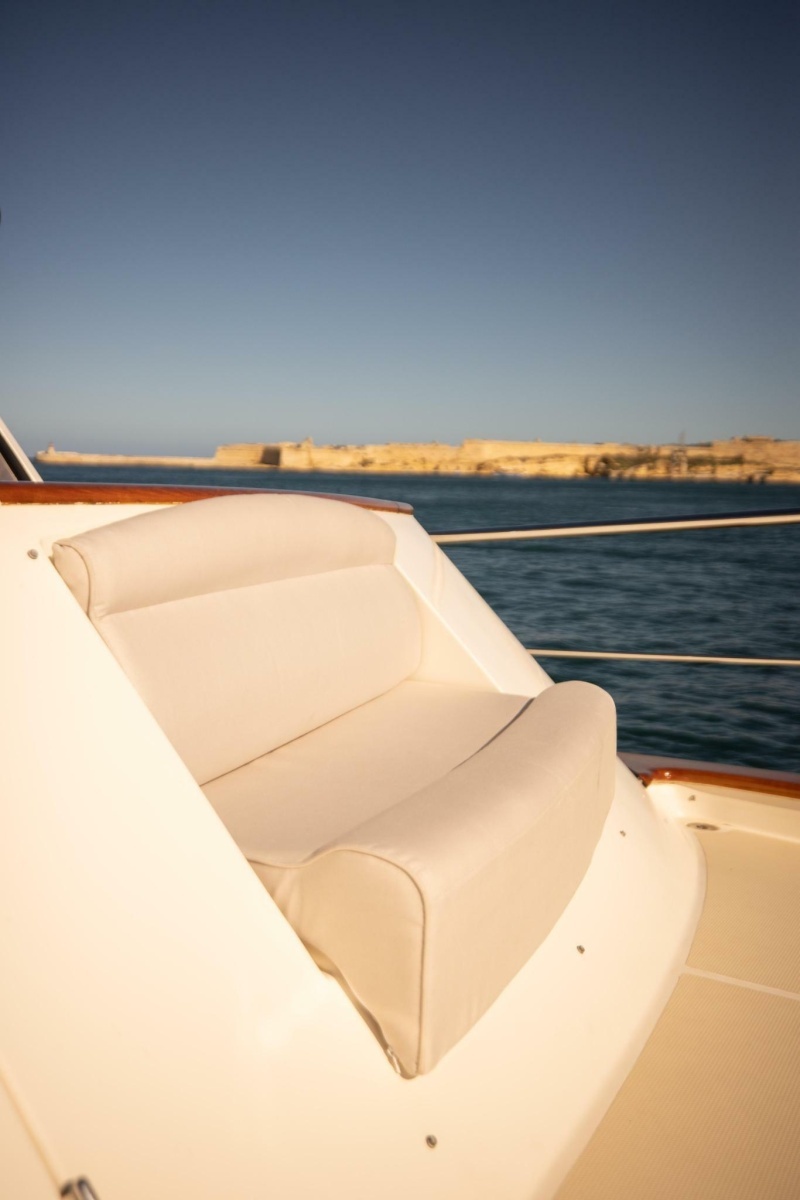 Port Bow Seating