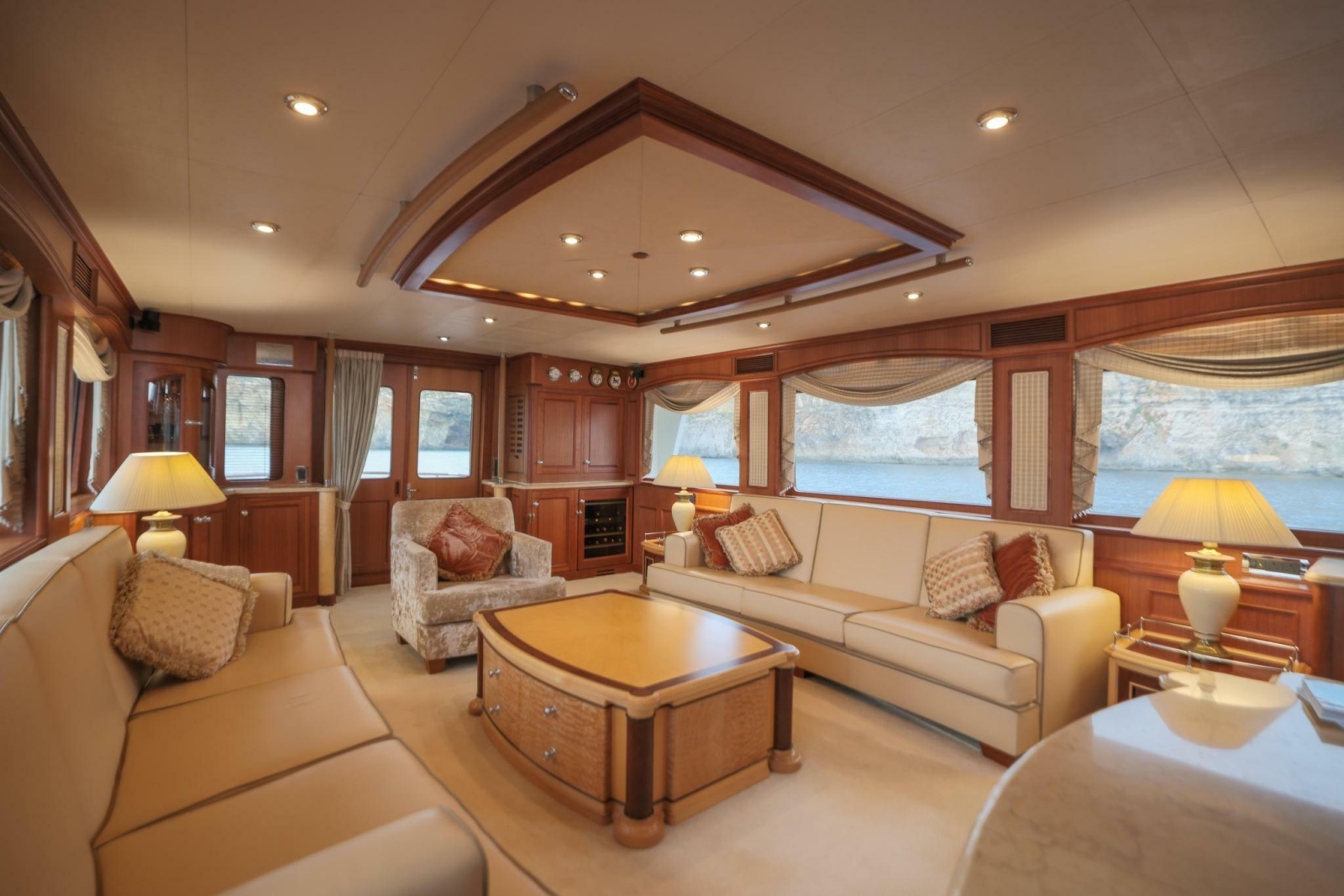 Elegant Salon Looking Aft
