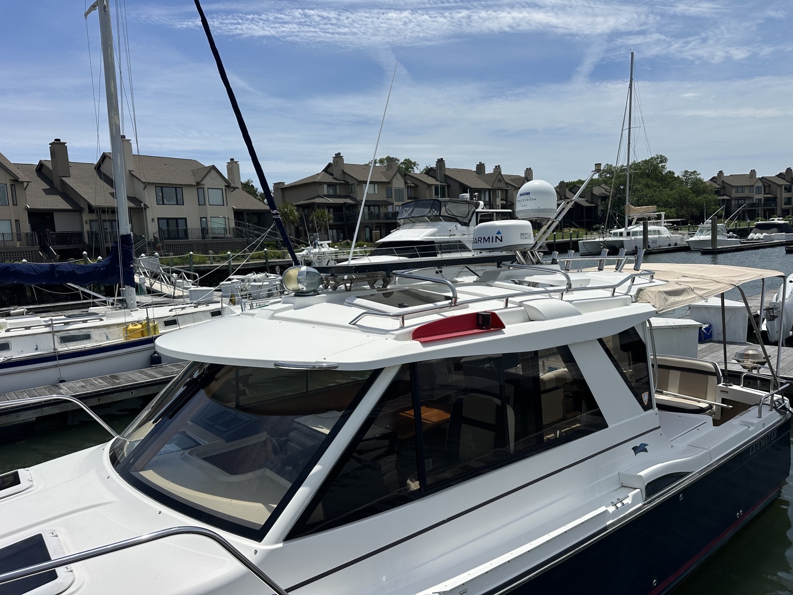 Seahorse 33ft Cutwater Yacht For Sale