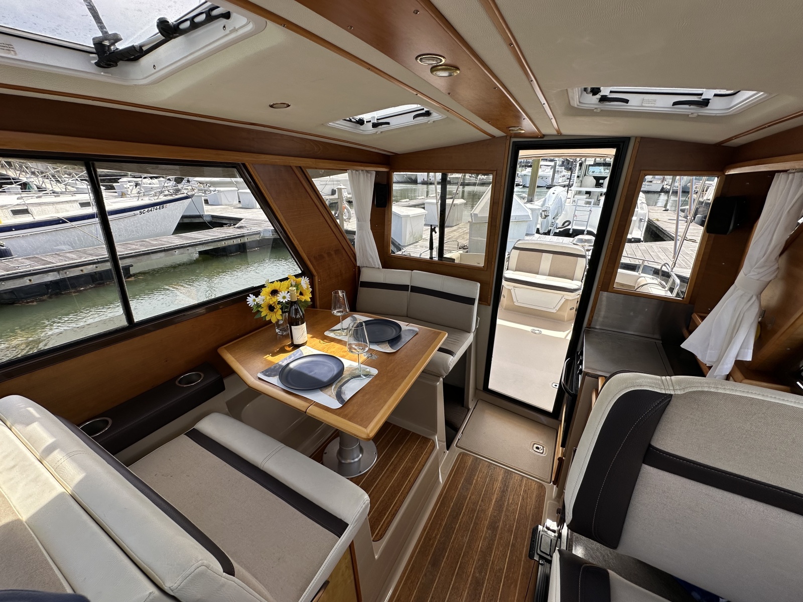 2016 Cutwater C-28 LE