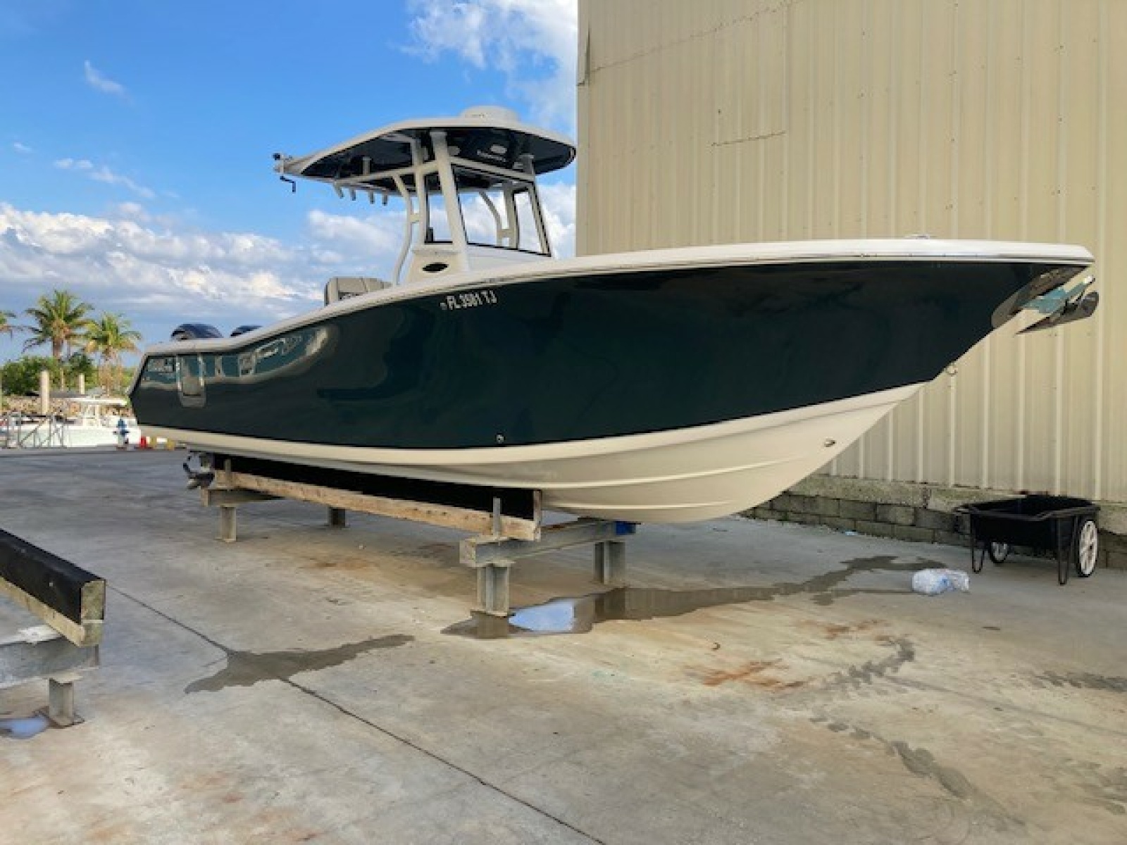 27ft Tidewater Yacht For Sale