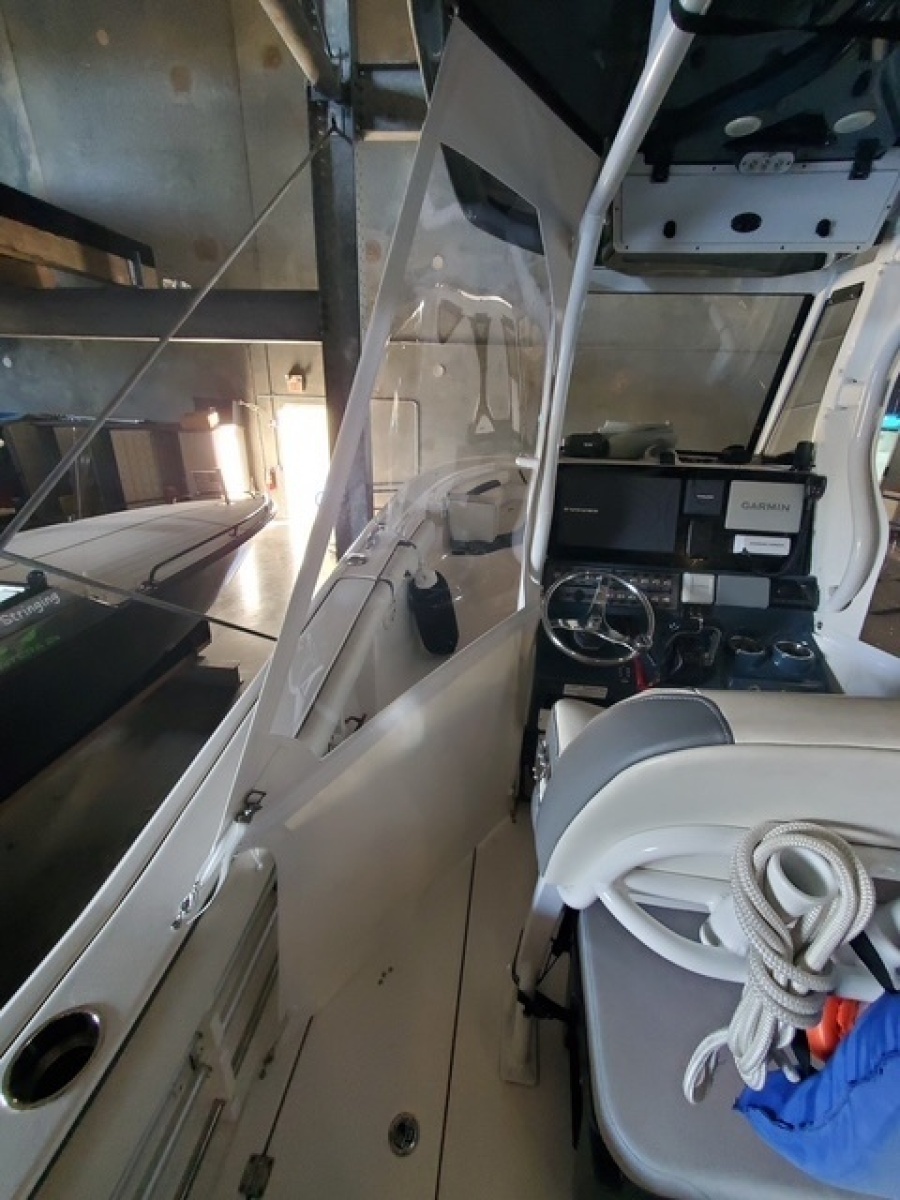 27ft Tidewater Yacht For Sale