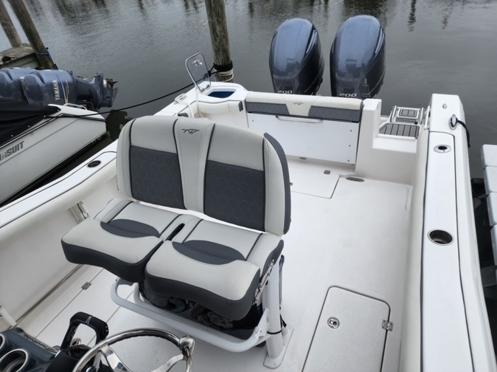27ft Tidewater Yacht For Sale