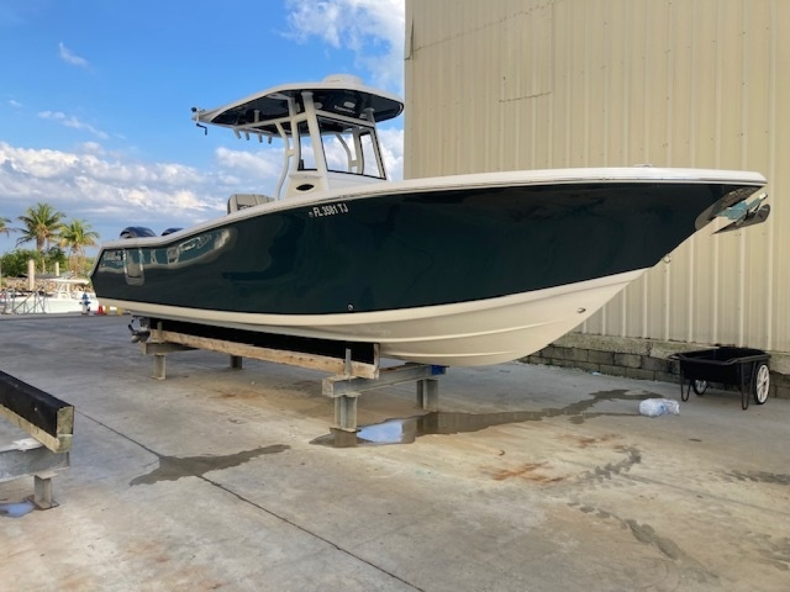 27ft Tidewater Yacht For Sale