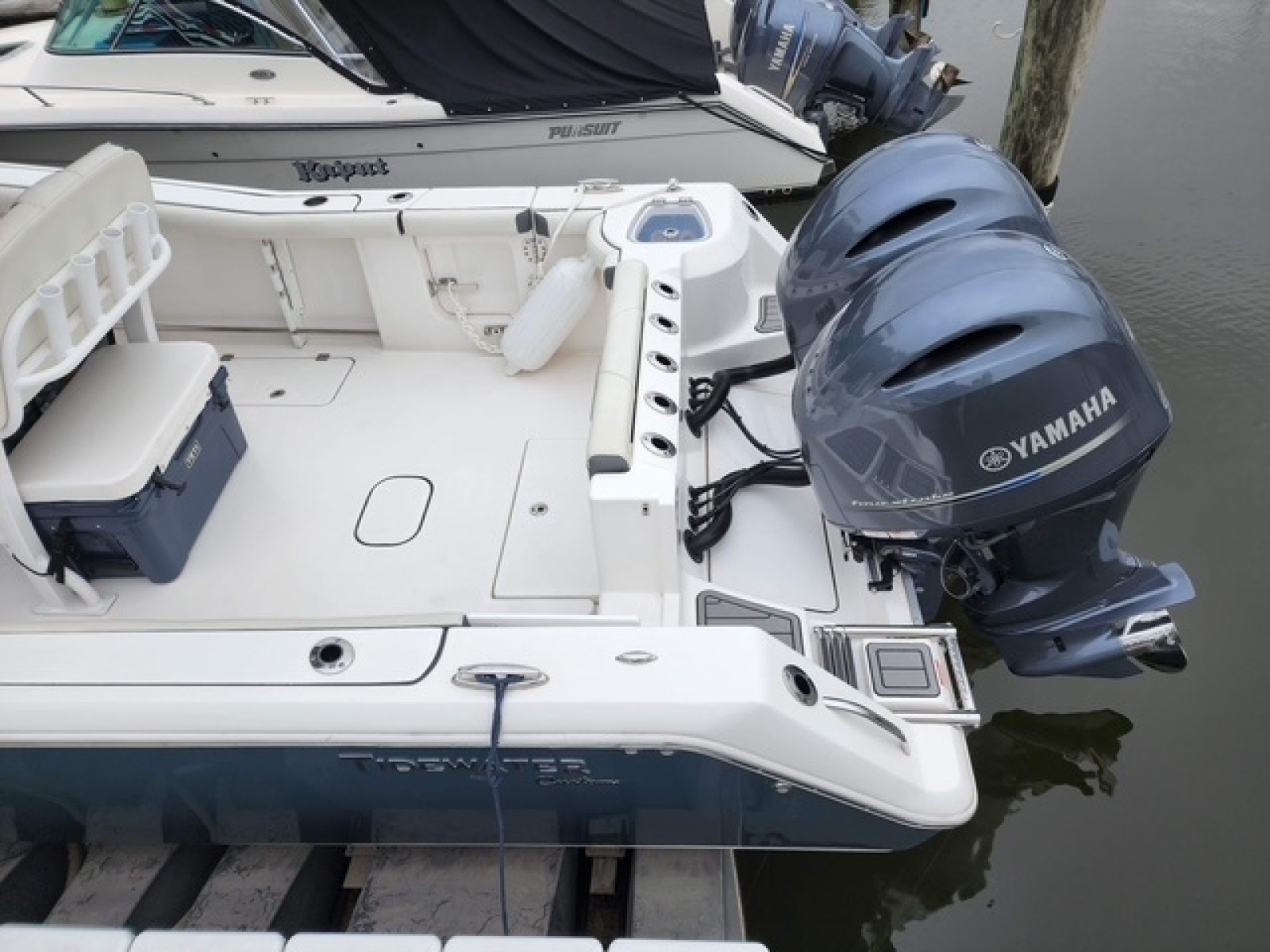 27ft Tidewater Yacht For Sale