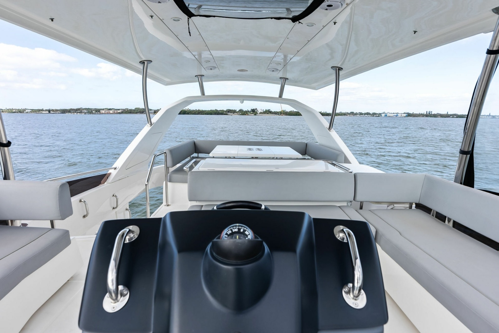Decadence 44ft Aquila Yacht For Sale
