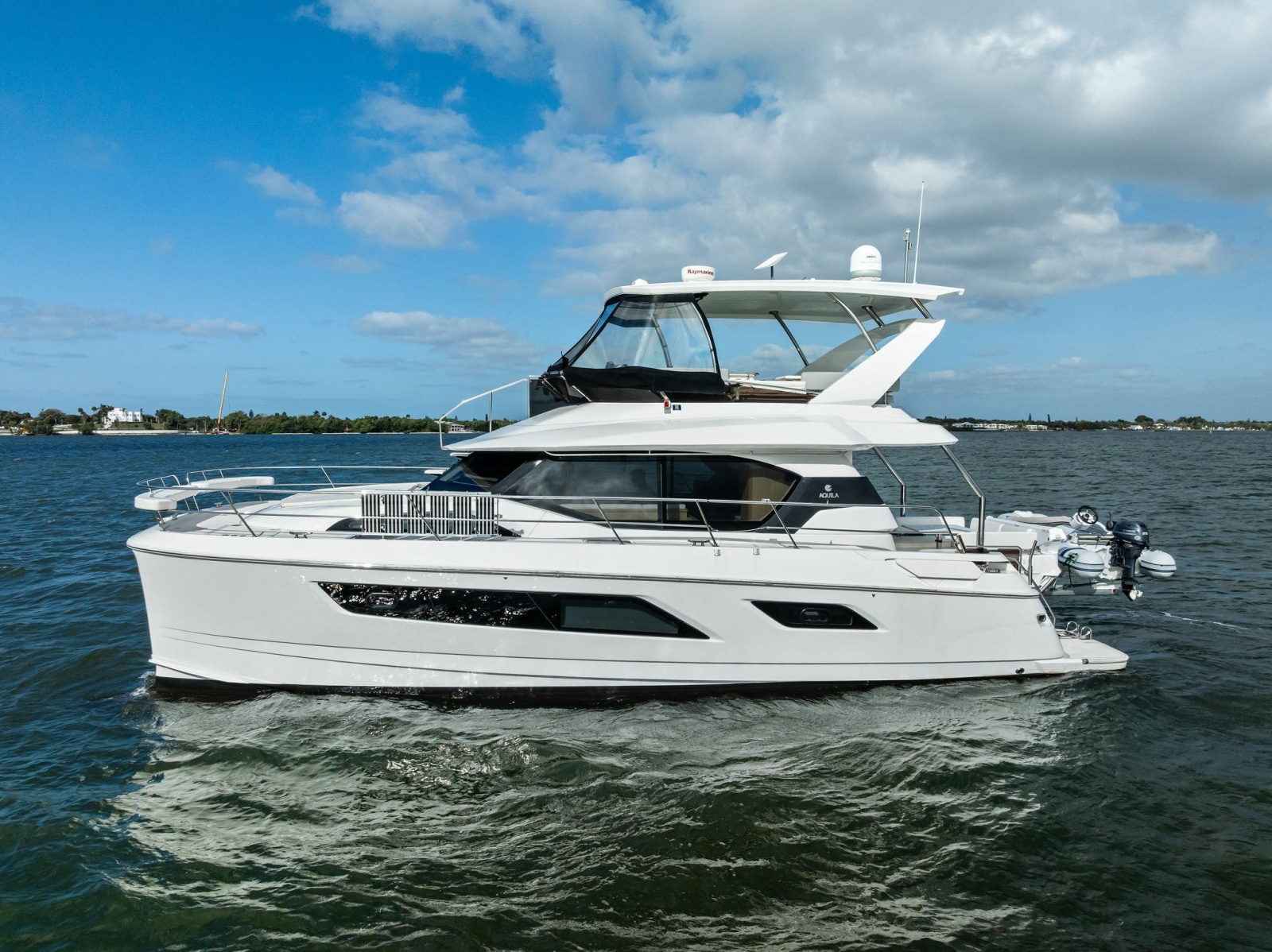 2021 Aquila 