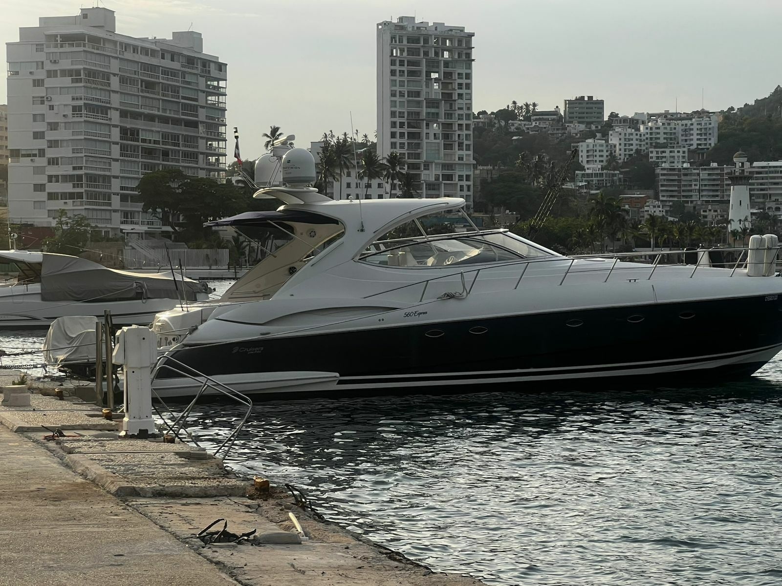 COOL IT 56ft Cruisers Yachts Yacht For Sale