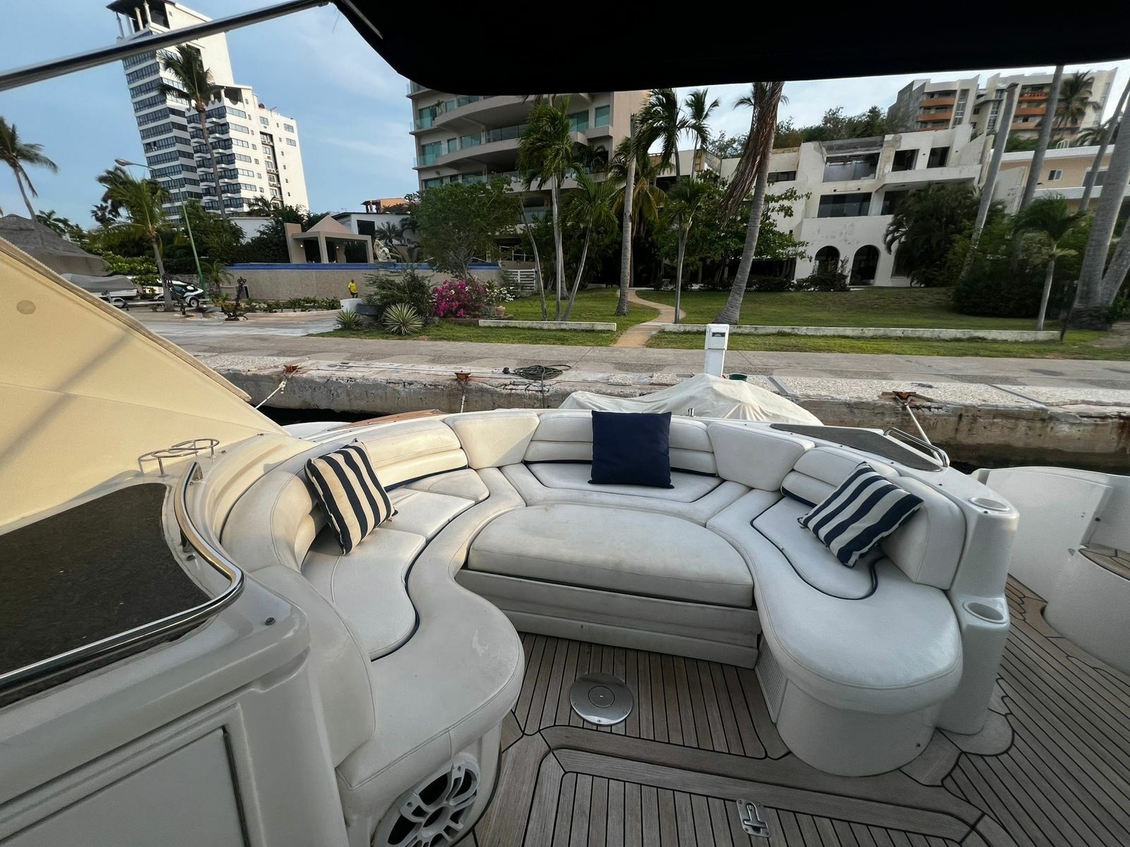 COOL IT 56ft Cruisers Yachts Yacht For Sale