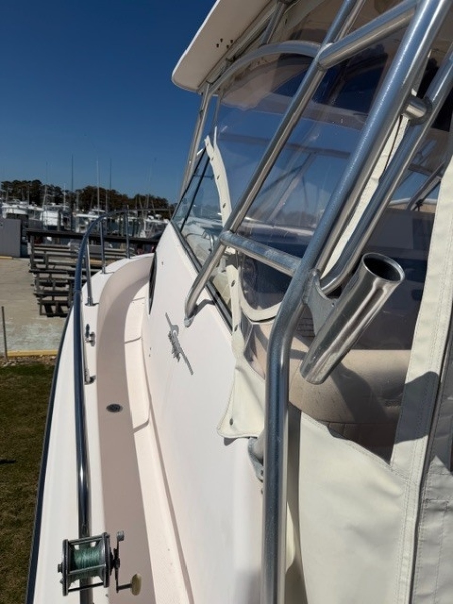 2007 Grady-White 300 Marlin