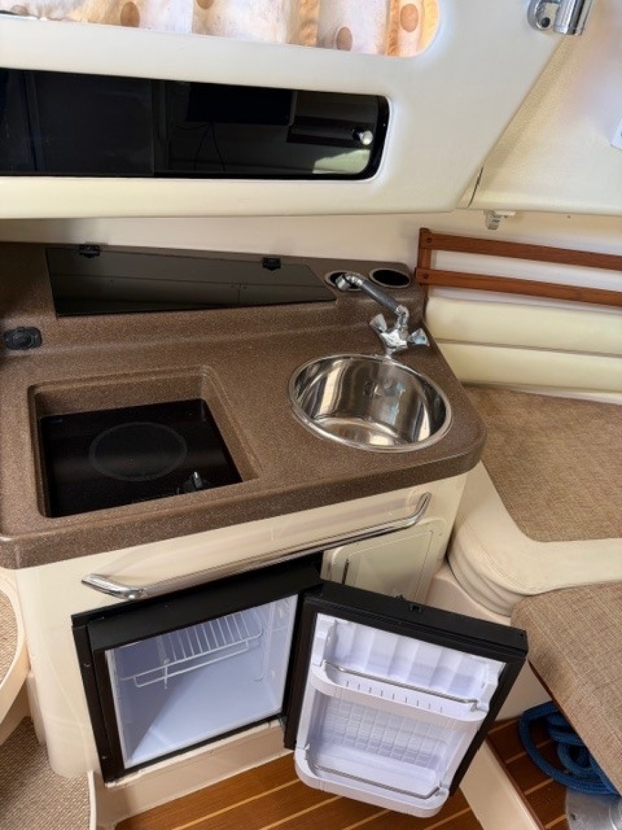2007 Grady-White 300 Marlin