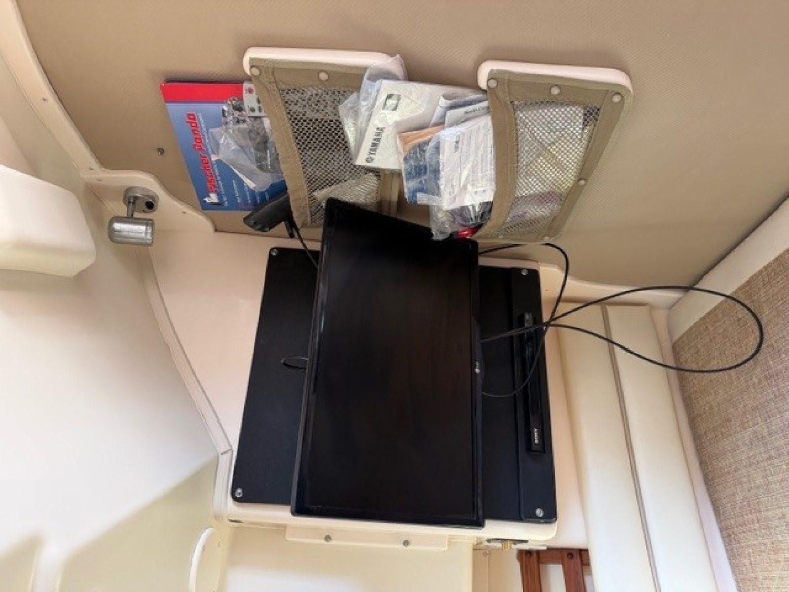 2007 Grady-White 300 Marlin