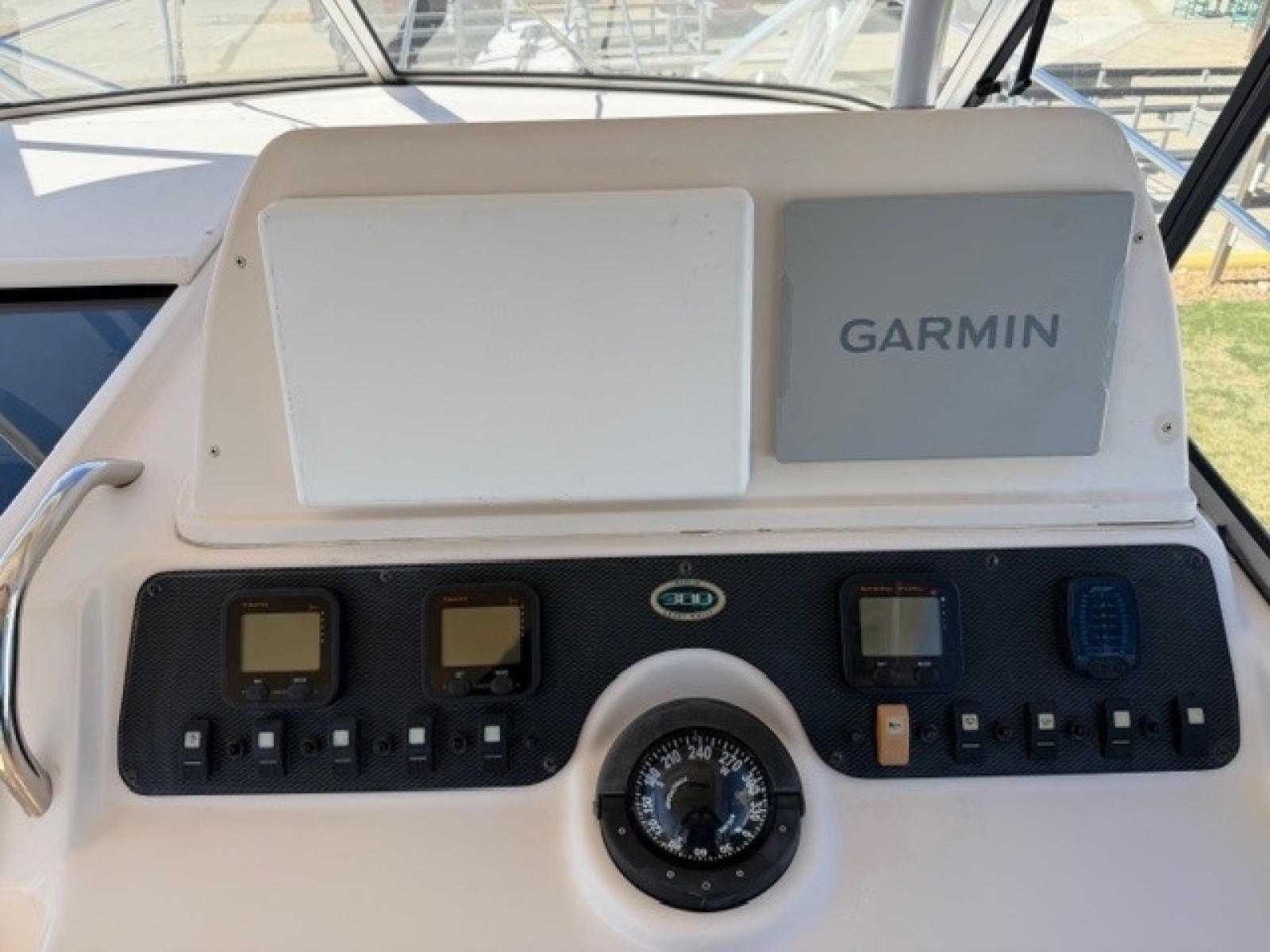 2007 Grady-White 300 Marlin