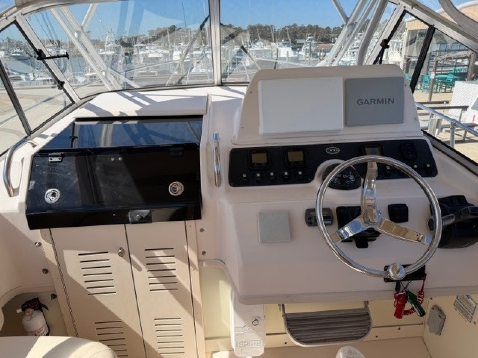 2007 Grady-White 300 Marlin