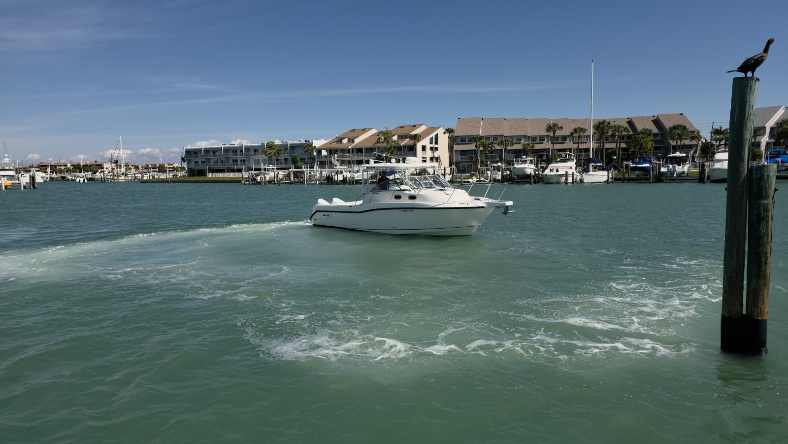 2007 Boston Whaler 305 Conquest