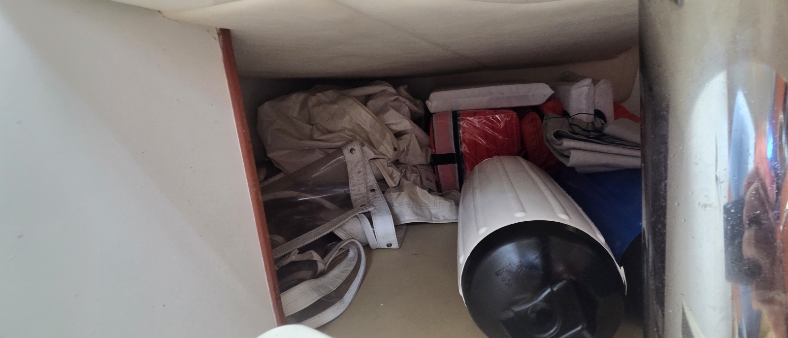 2007 Boston Whaler 305 Conquest