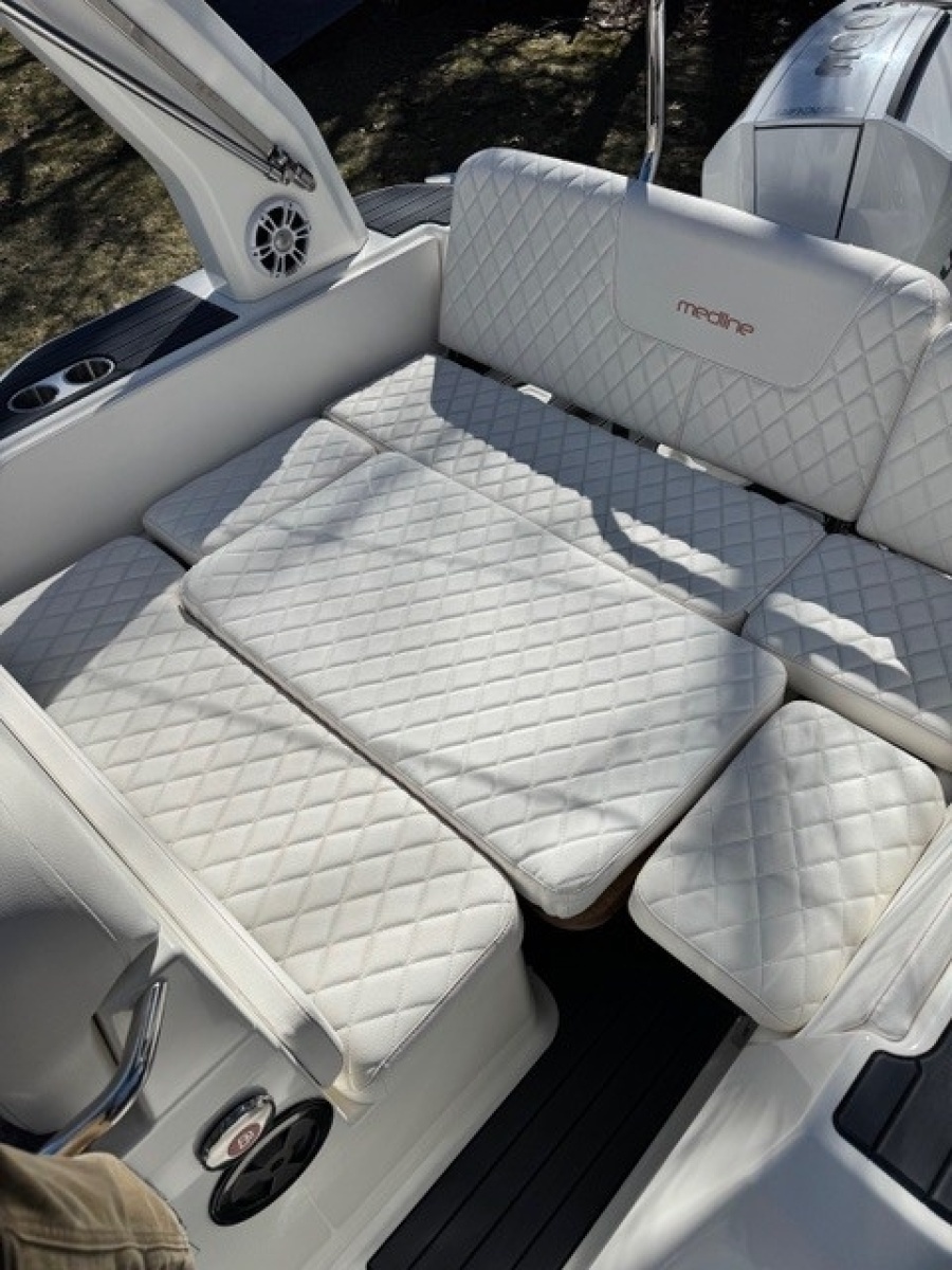 24ft Zodiac Yacht For Sale