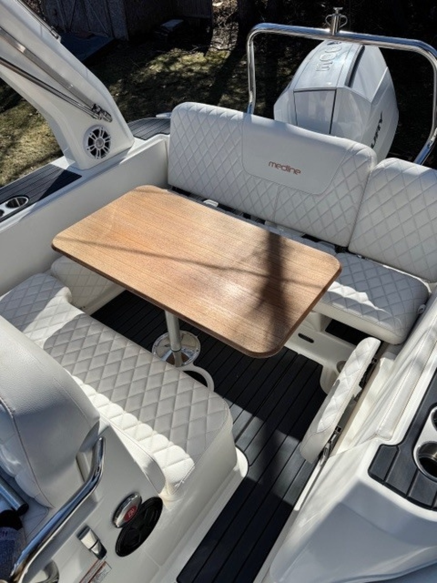 24ft Zodiac Yacht For Sale
