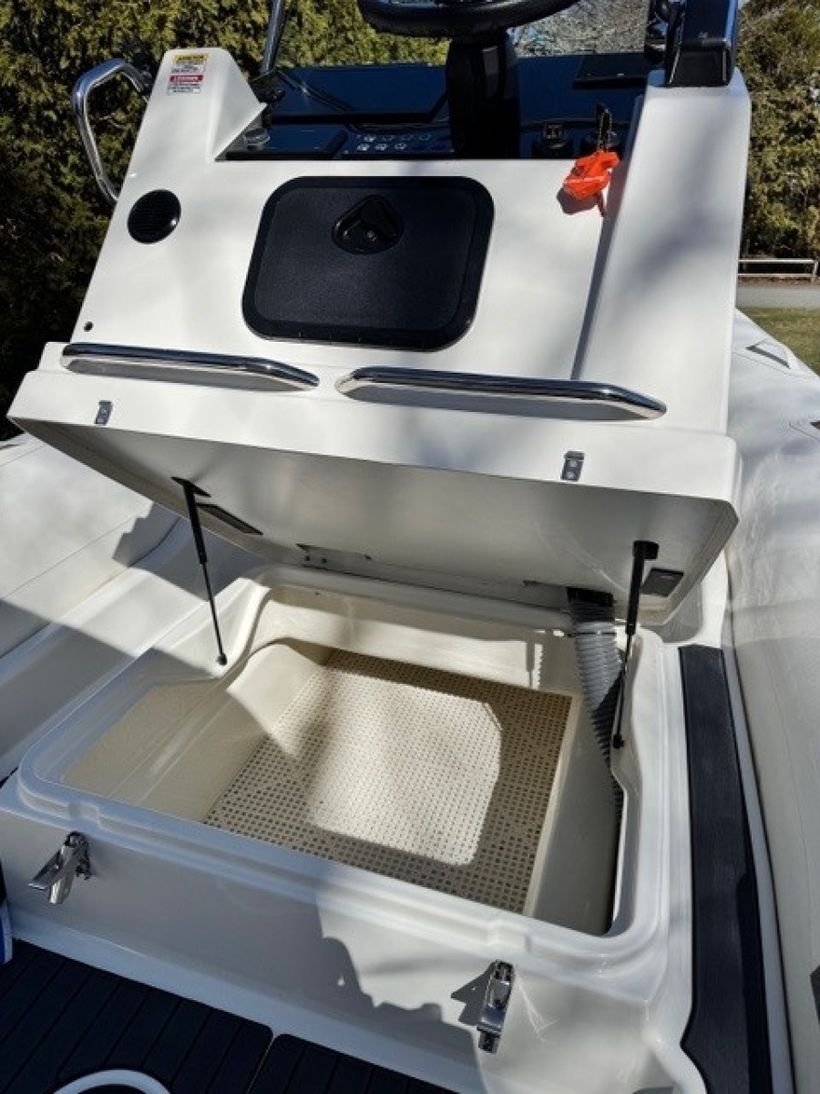 24ft Zodiac Yacht For Sale