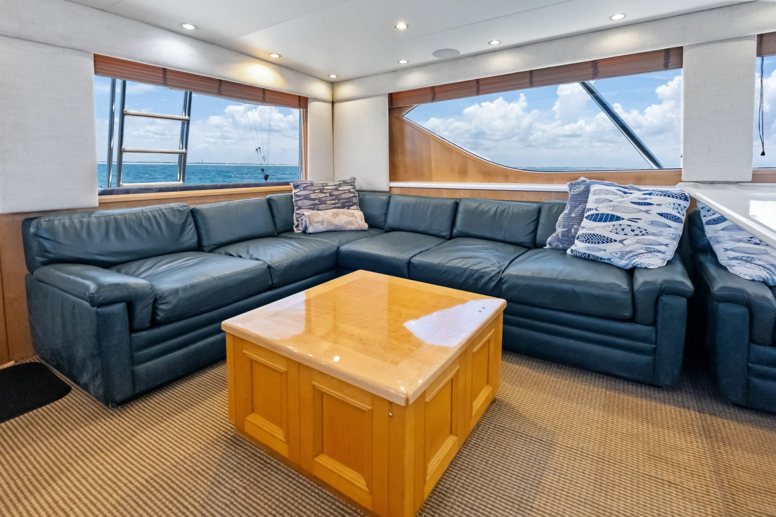 1998 Hatteras Sport Fisherman