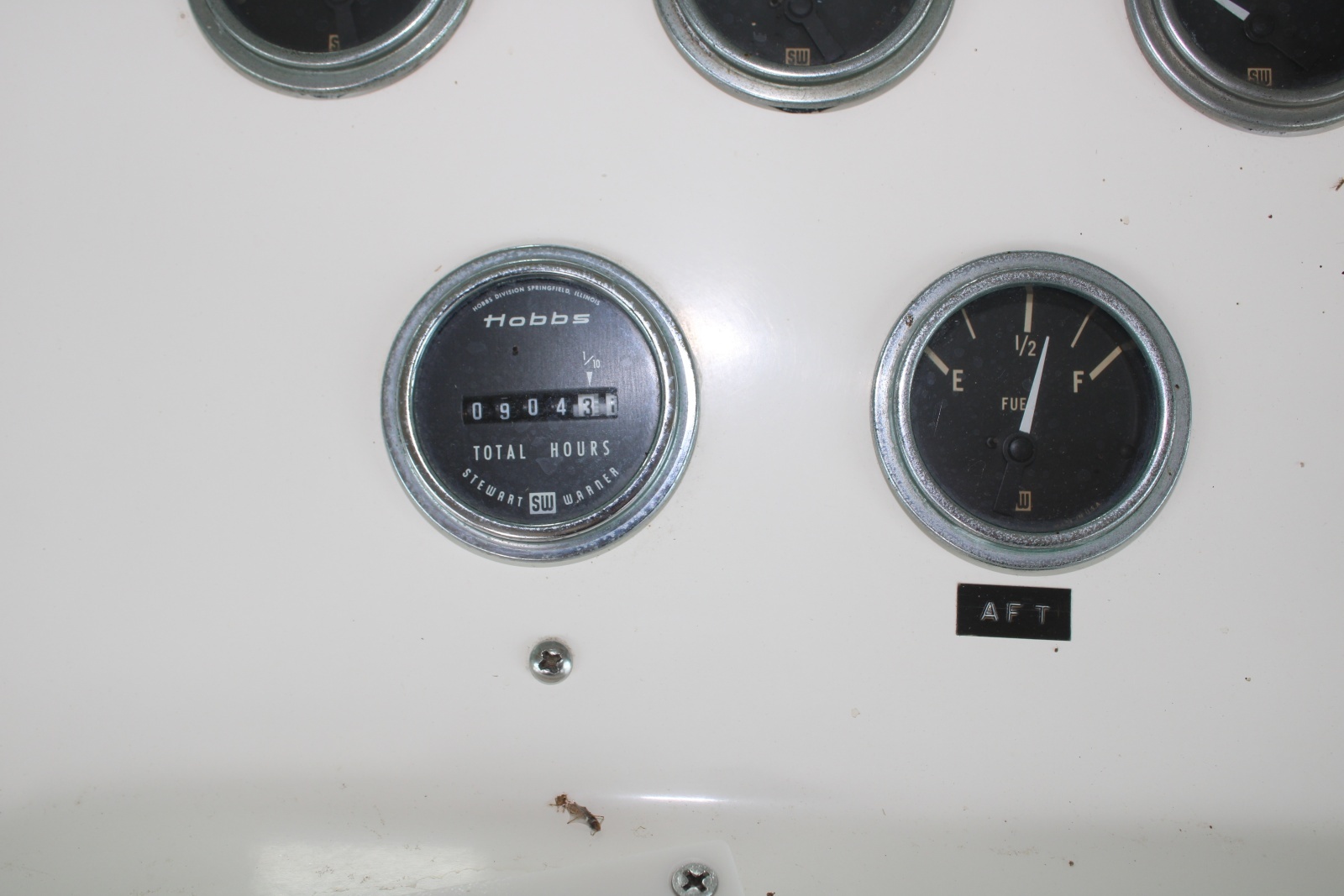 42 ft Bertram - Starboard Engine Hour Meter