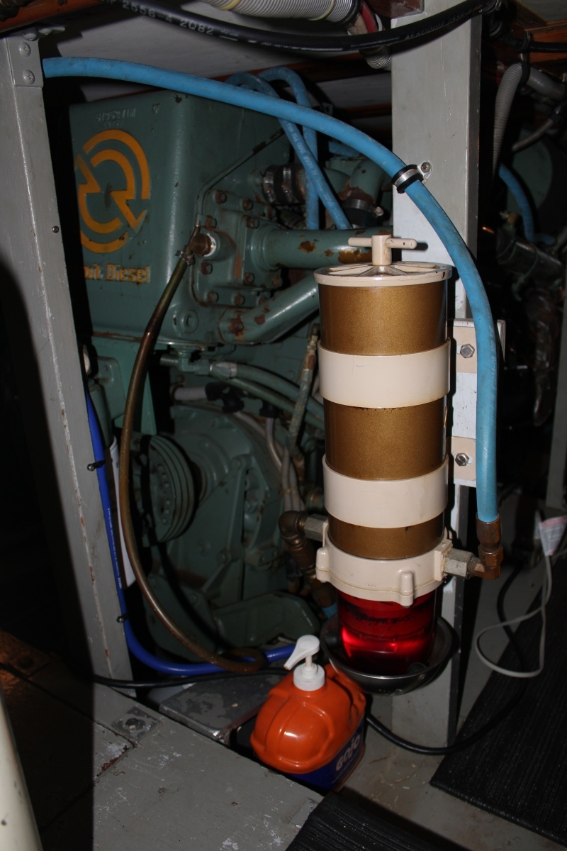 42 ft Bertram - Engine Room