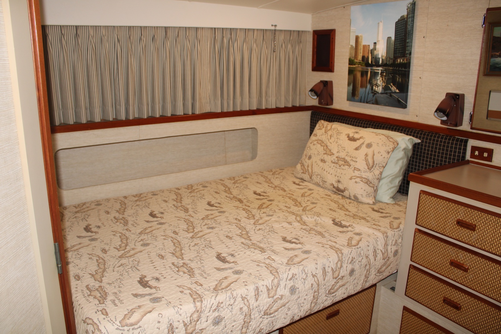 42 ft Bertram - Master Cabin