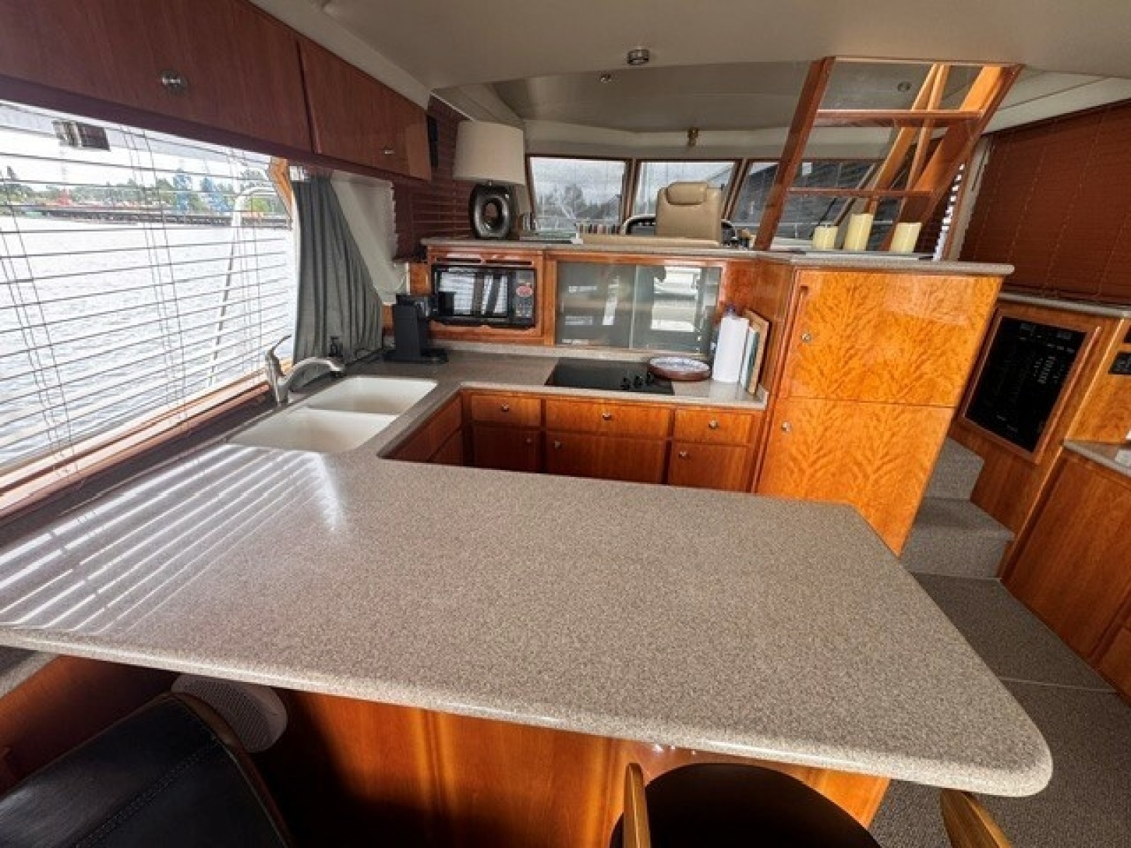 LADY CAPTIVA 48ft Navigator Yacht For Sale