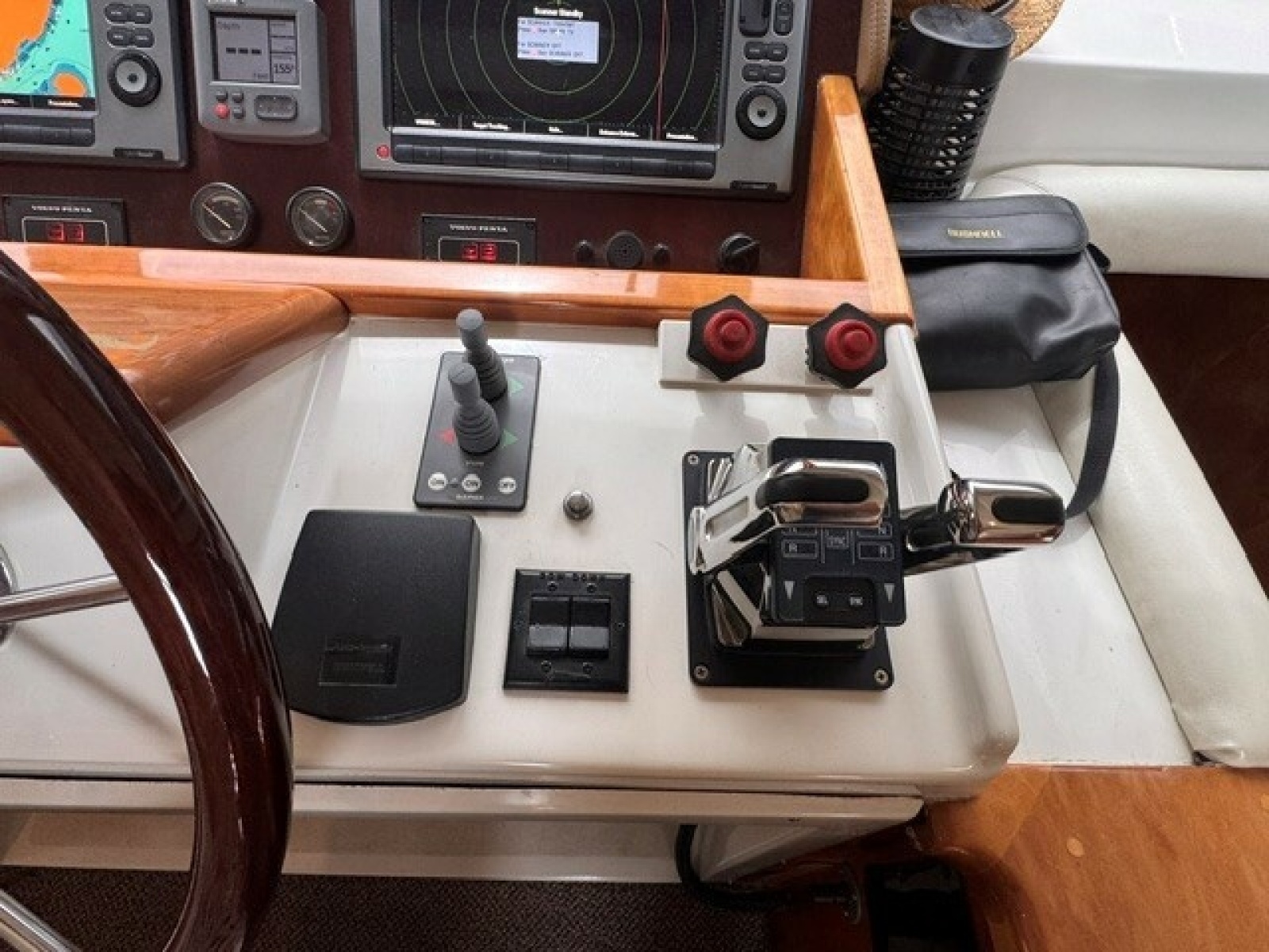 LADY CAPTIVA 48ft Navigator Yacht For Sale