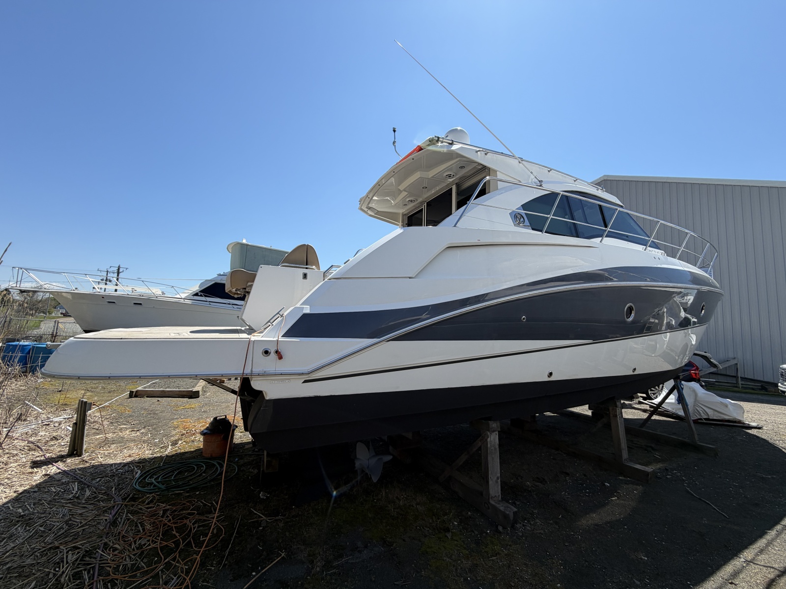 2016 Cruisers Yachts 41 Cantius